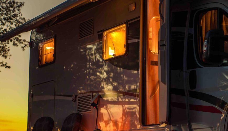 Holiday Roads and Winter Adventures: Why RV Travel Makes This Season Special