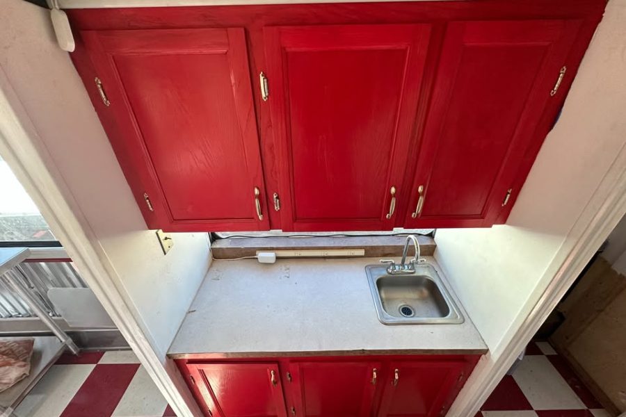1994 MCI food / bbq bus