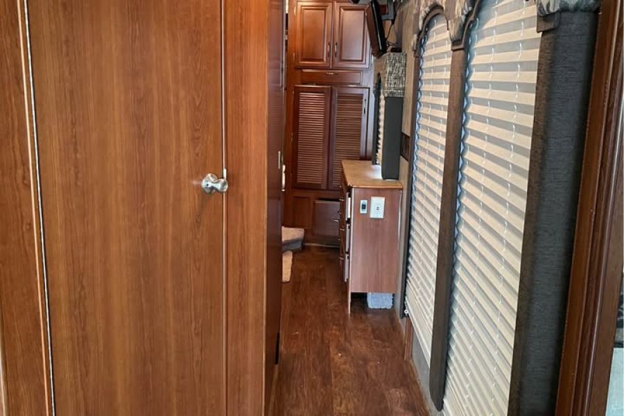 2008 Fleetwood Bounder