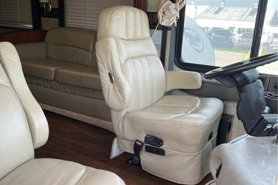 2008 Fleetwood Bounder