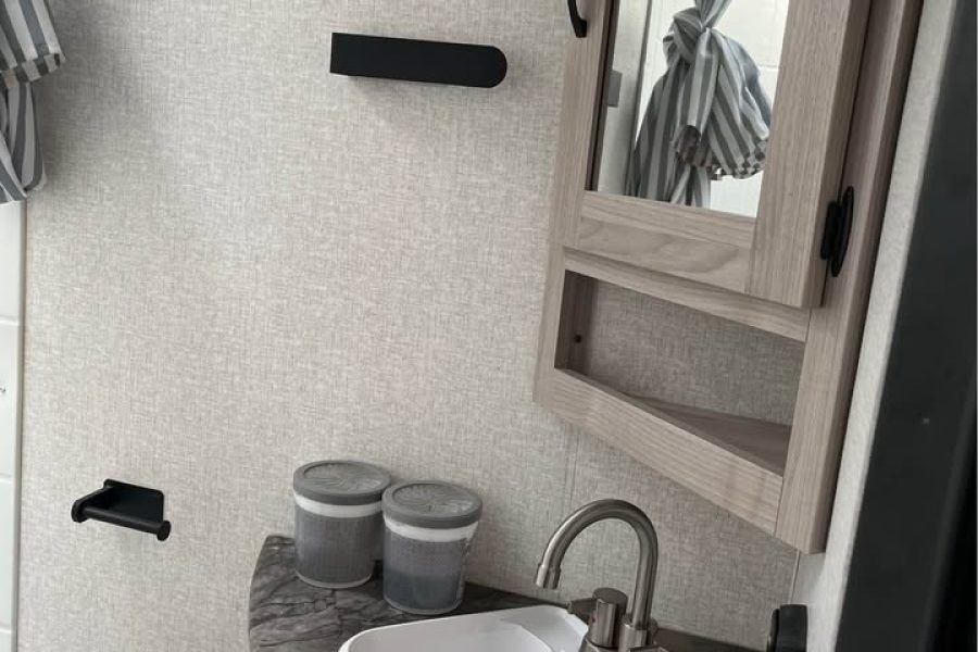 2022 Coachmen Northern Spirit Ultra Lite