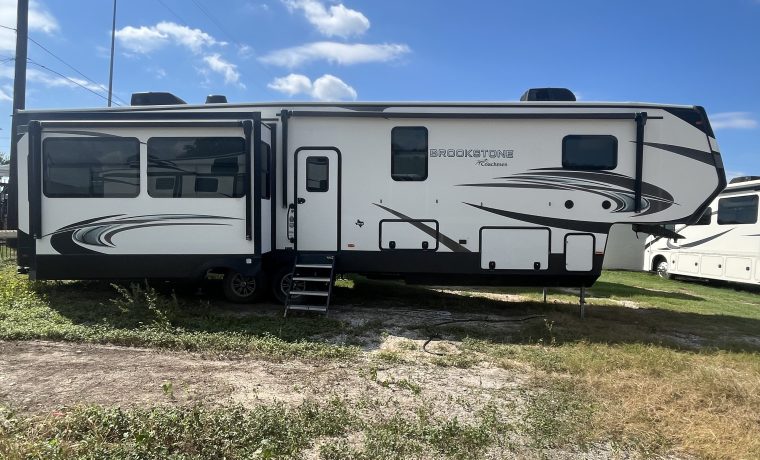 2022 Coachmen Brookestone